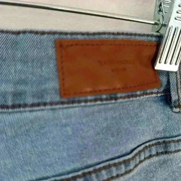 Vero Moda Denim Jean Shorts Size M - Picture 3 of 5